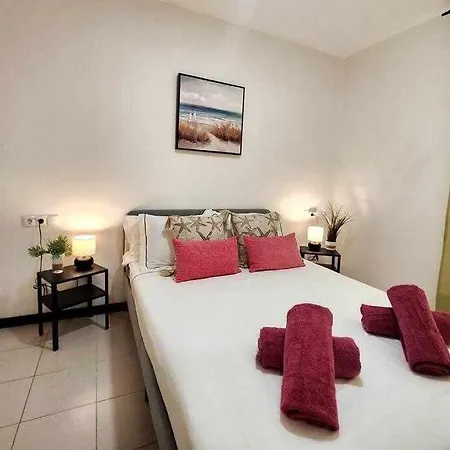 Pura Vida Luxury Sea View