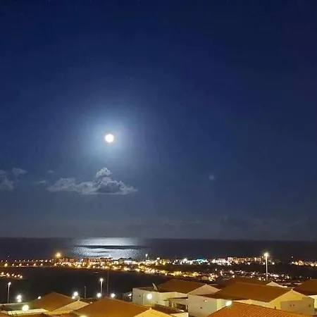 Pura Vida Luxury Sea View וילה