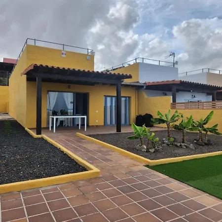 Vila Pura Vida Luxury Sea View *