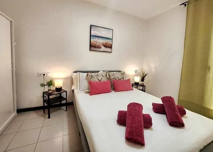 Pura Vida Luxury Sea View