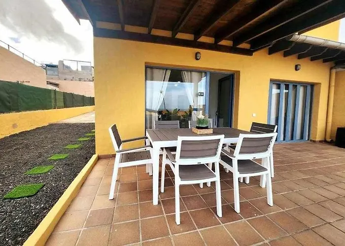 Pura Vida Luxury Sea View كاليتا ذي فوستي